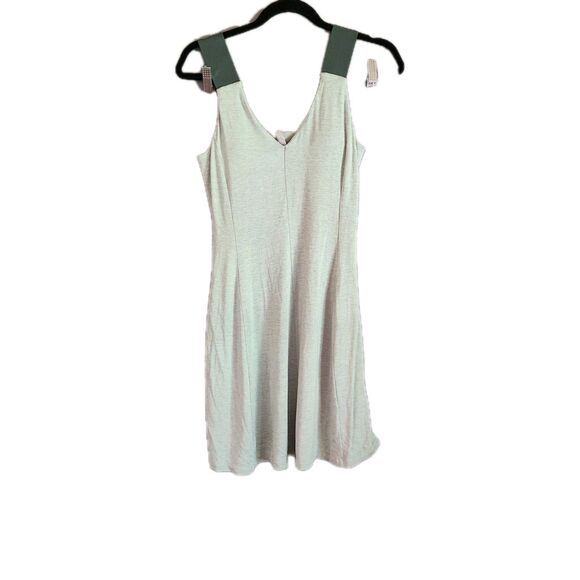 Athleta Dresses & Skirts - Athleta Santorini Tennis Dress SZ XS Sage Green V-Neck Sleeveless Activewear